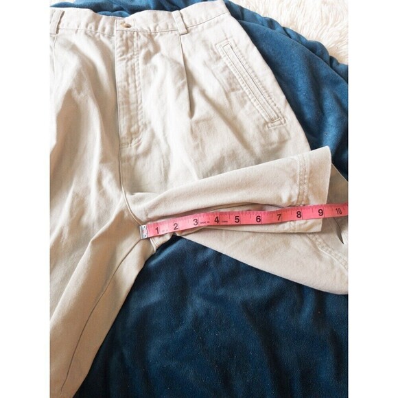 Vintage 80’s 90’s Gap Khaki High Waisted Pleated Shorts size 11/12 - Picture 5 of 6